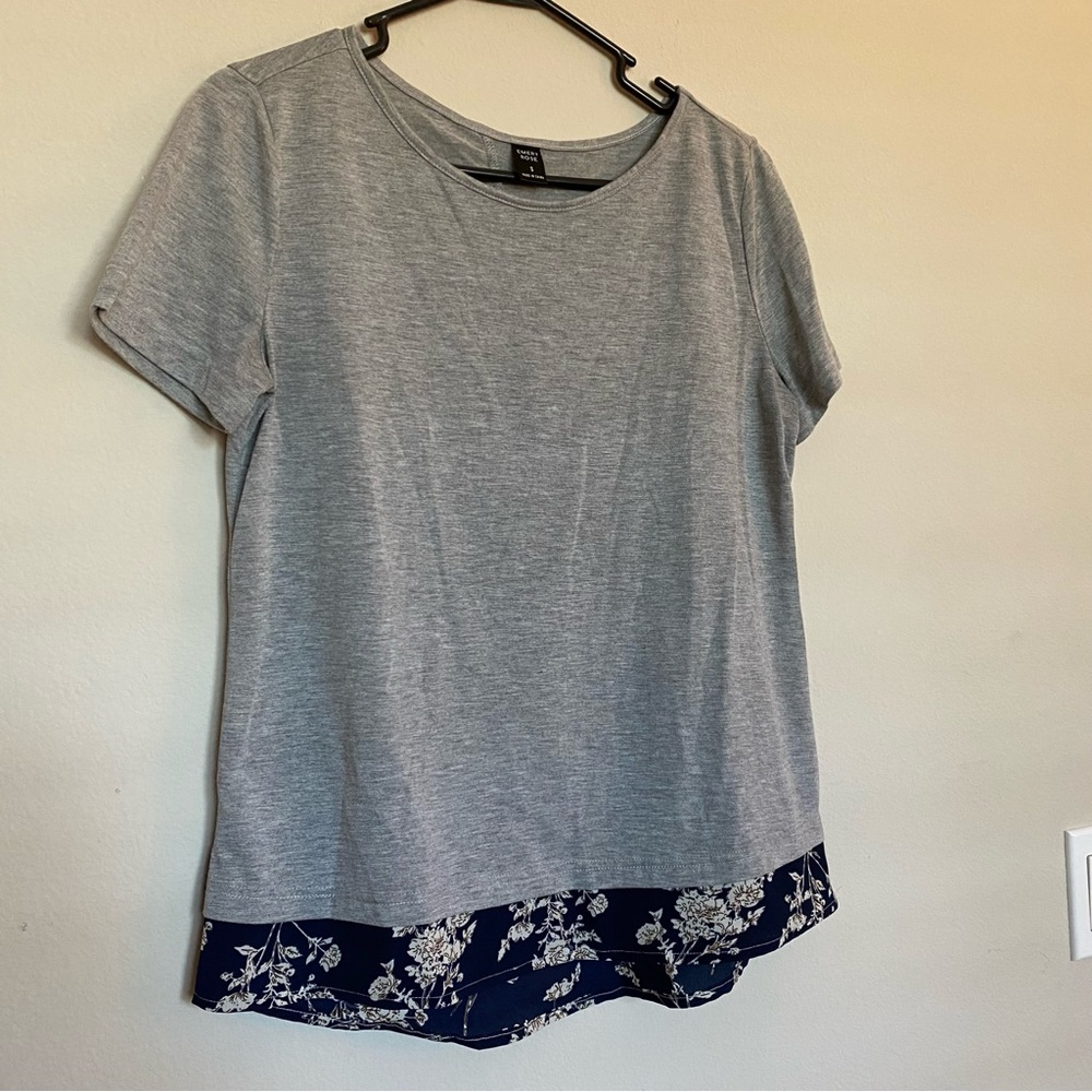 Grey Top - Picture 2 of 7